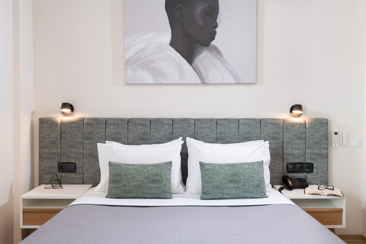 Enattica Suites, άνετο δωμάτιο με διπλό κρεβάτι
