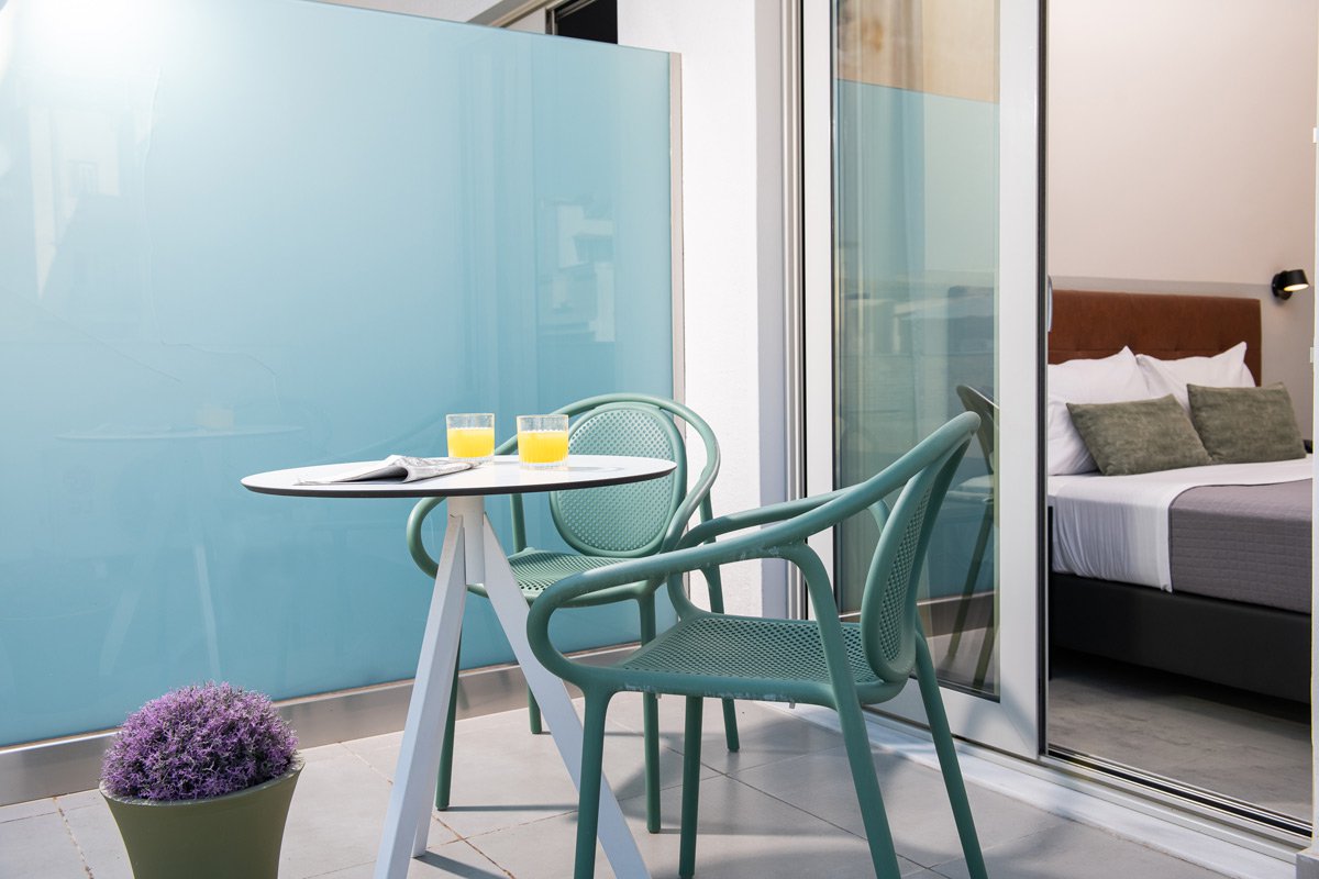 Enattica Suites, orange juice at the balcony
